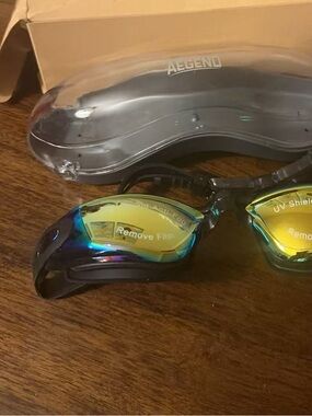 New swim goggles